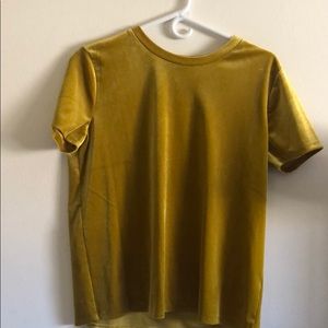Never been worn mustard velvet top